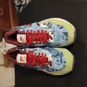 Nike Air Max concepts brand new never worn absolute mint condition Nike concepts